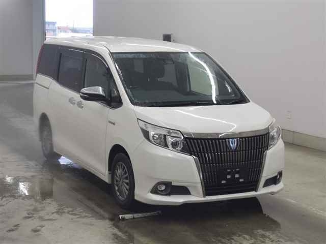 TOYOTA ESQUIRE 2017