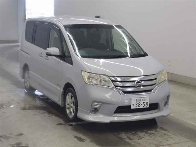 NISSAN SERENA 2012