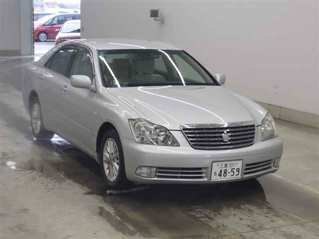 TOYOTA CROWN 2005