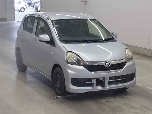 DAIHATSU MIRA E S 2014
