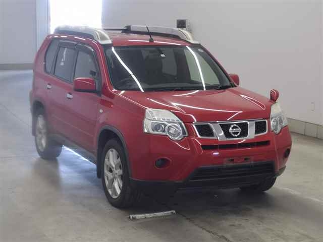 NISSAN X-TRAIL