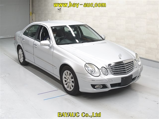 MERCEDES BENZ E CLASS 2009