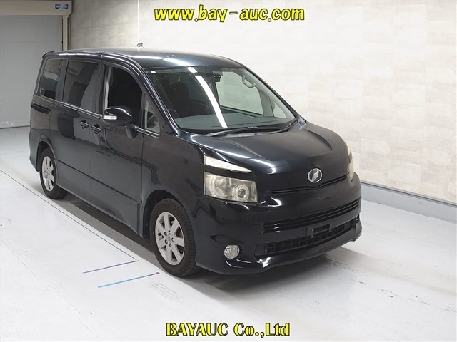 TOYOTA VOXY 2007