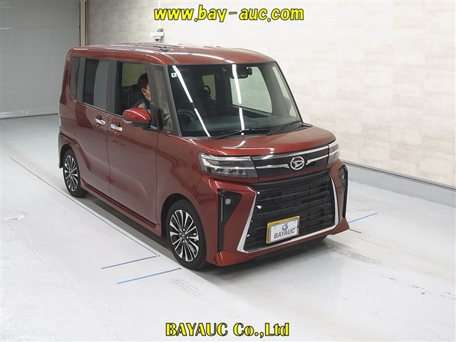 DAIHATSU TANTO 2024