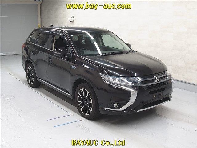 MITSUBISHI OUTLANDER PHEV 2016