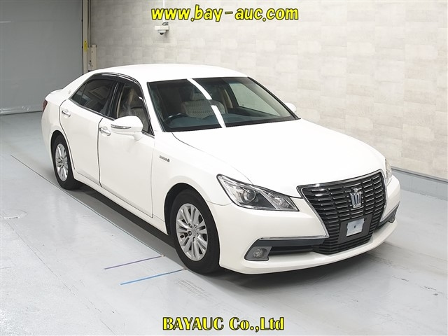 TOYOTA CROWN 2015