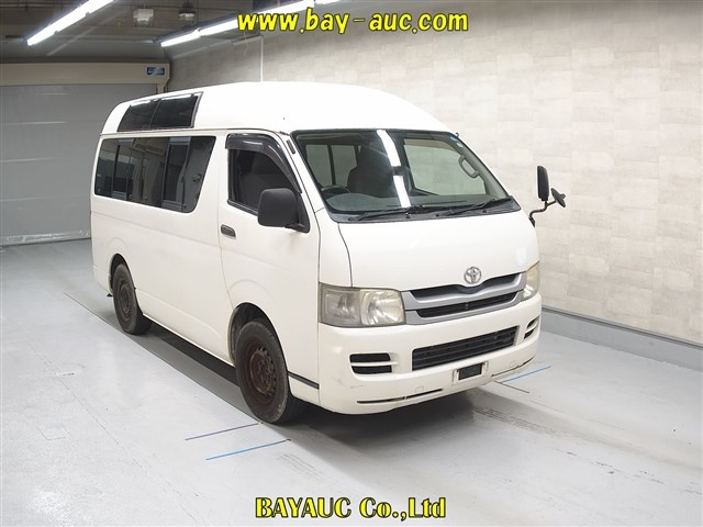 TOYOTA REGIUS ACE VAN 2010