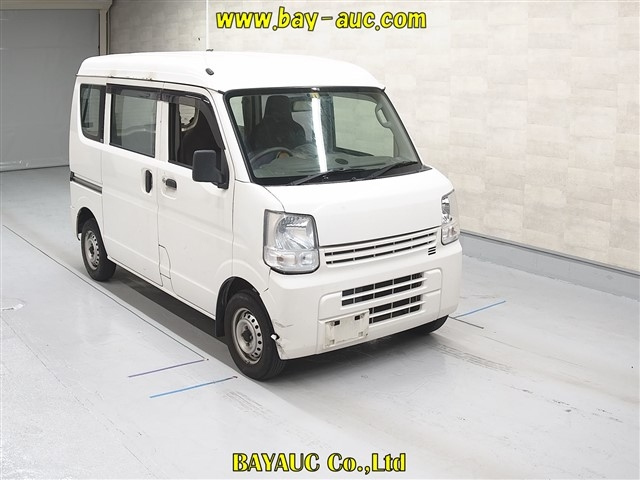 NISSAN CLIPPER VAN