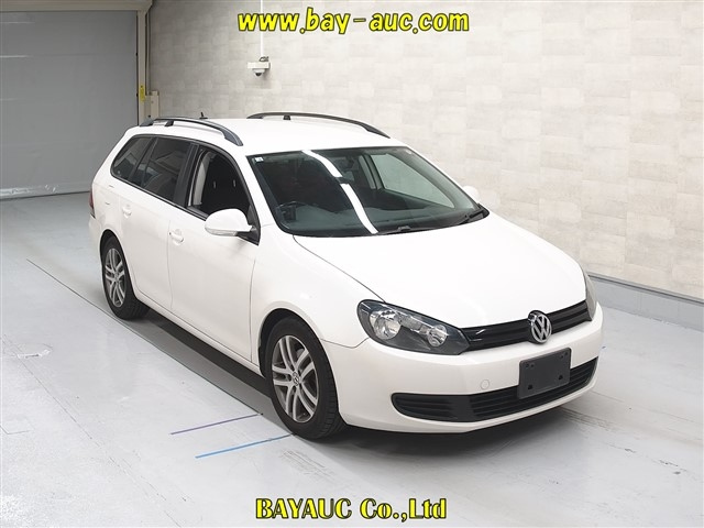 VOLKSWAGEN GOLF VARIANT 2010