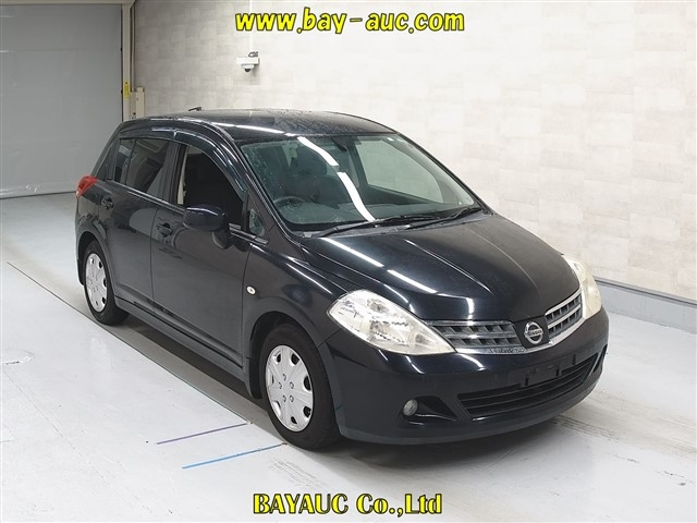 NISSAN TIIDA 2012
