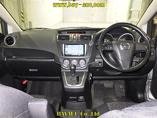 MAZDA PREMACY 2011