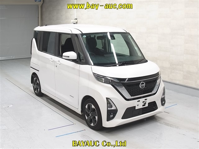 NISSAN ROOX 2022