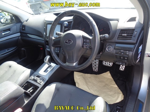SUBARU LEGACY B4 2013