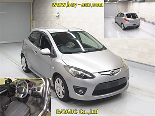 MAZDA DEMIO 2010