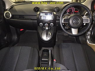 MAZDA DEMIO 2010