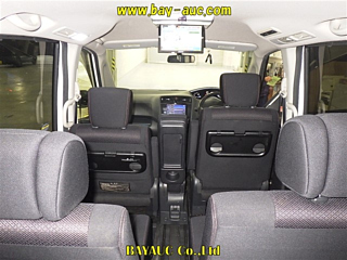 NISSAN SERENA 2012