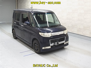 DAIHATSU TANTO 2010