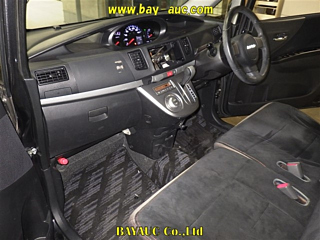 DAIHATSU MOVE 2010