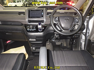 HONDA FREED 2016