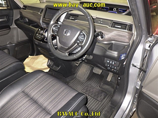 HONDA FREED 2016
