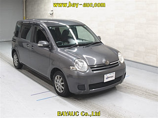 TOYOTA SIENTA 2010
