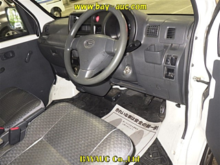 DAIHATSU HIJET VAN 2009