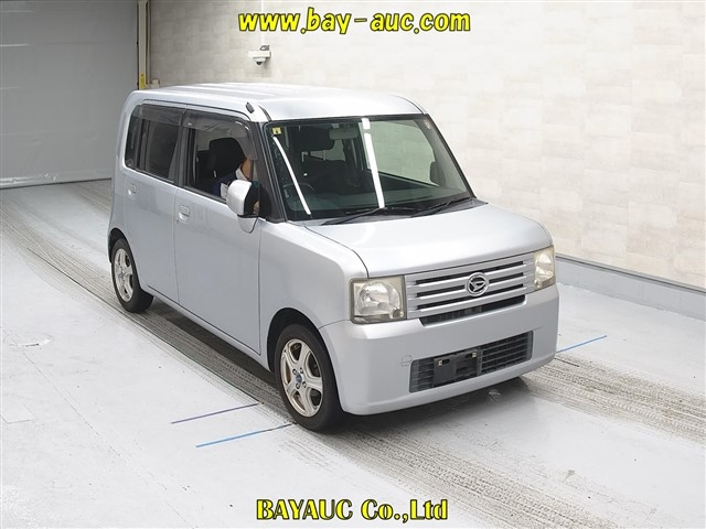 DAIHATSU MOVE CONTE 2010