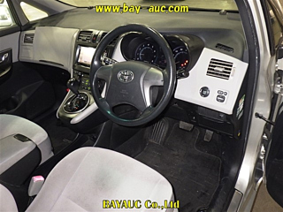 TOYOTA MARK X ZIO 2008
