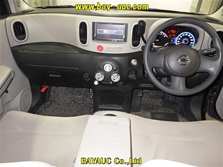 NISSAN CUBE 2010