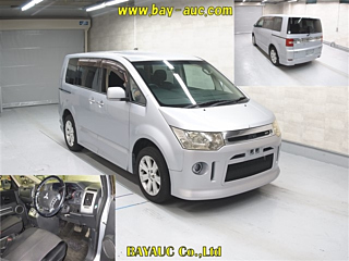 MITSUBISHI DELICA D5 2008