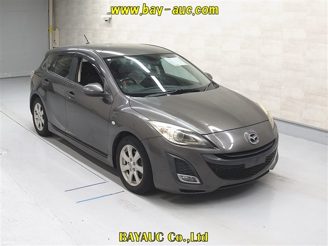 MAZDA AXELA 2010