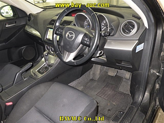 MAZDA AXELA 2010