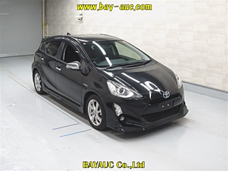 TOYOTA AQUA 2015
