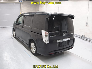 HONDA STEP WAGON 2011