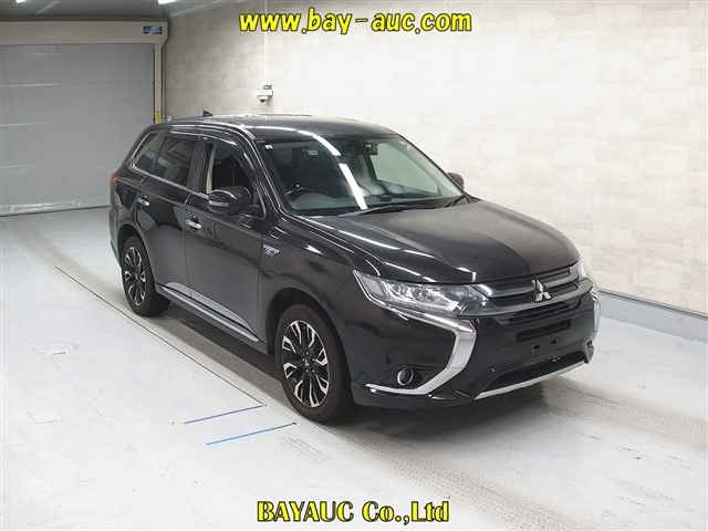 MITSUBISHI OUTLANDER PHEV