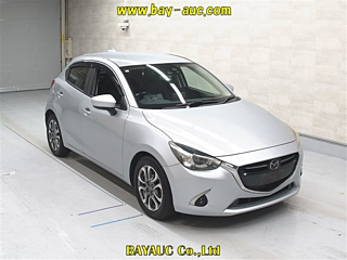 MAZDA DEMIO 2016