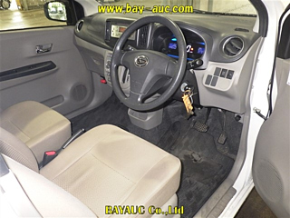DAIHATSU MIRA E S 2012