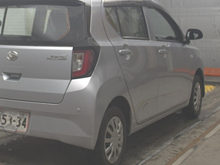 DAIHATSU MIRA E S 2022