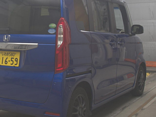 HONDA N BOX 2017