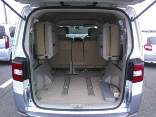 MITSUBISHI DELICA D5 2009