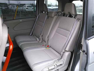 NISSAN SERENA 2019
