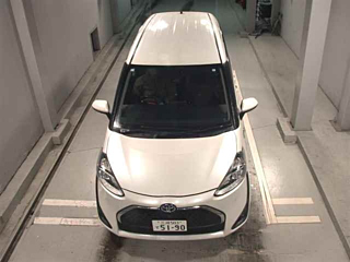 TOYOTA SIENTA 2018