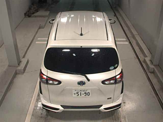 TOYOTA SIENTA 2018