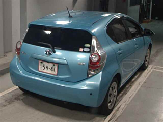 TOYOTA AQUA 2014
