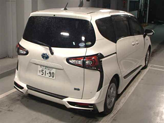 TOYOTA SIENTA 2018