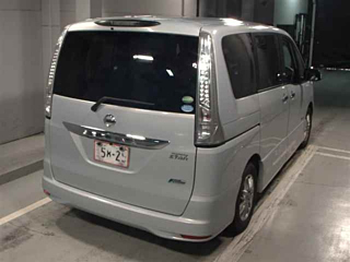 NISSAN SERENA 2012