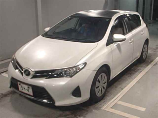 TOYOTA AURIS 2013