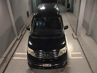 NISSAN SERENA 2010