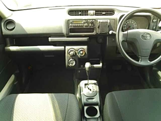 TOYOTA PROBOX 2018