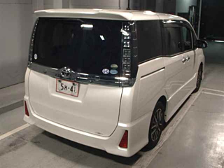 TOYOTA VOXY 2016